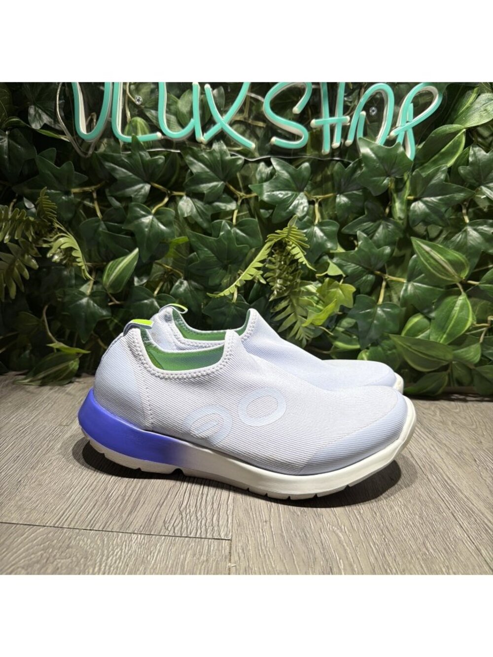 OOFOS OOmg Sport Jade Fade Women’s Shoes US Size 9 US EU 40